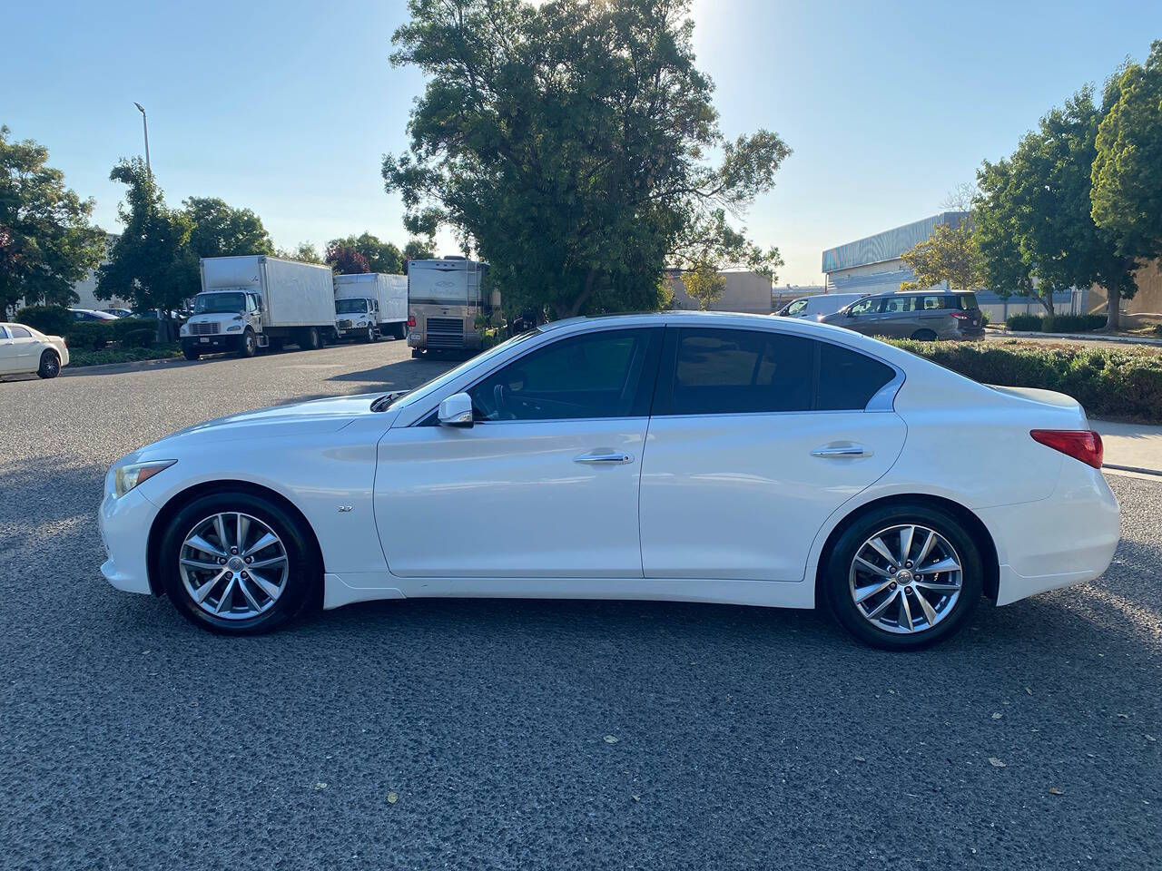 2014 INFINITI Q50 for sale at Kar Auto Sales in Tracy, CA