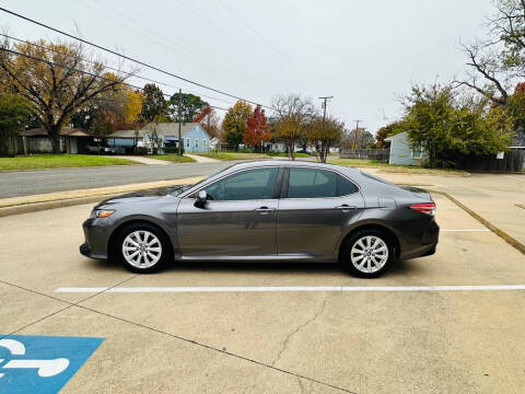 2018 Toyota Camry LE