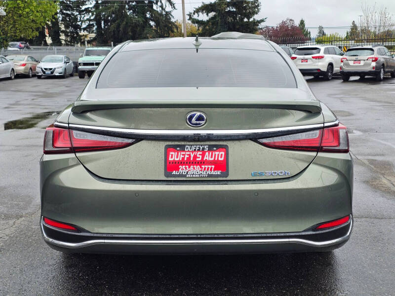 2019 Lexus ES 300h