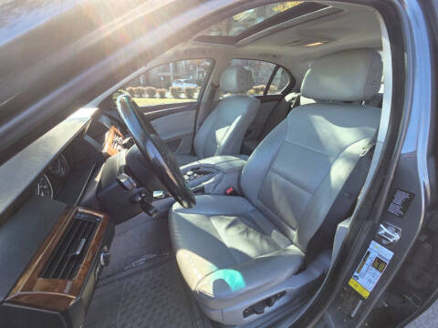 2009 BMW 5 Series 528i xDrive