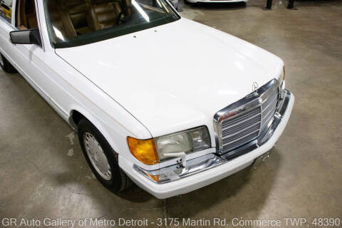 1991 Mercedes-Benz 560-Class 560 SEL