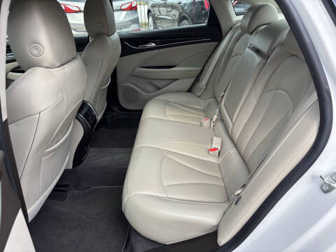 2017 Buick LaCrosse Essence