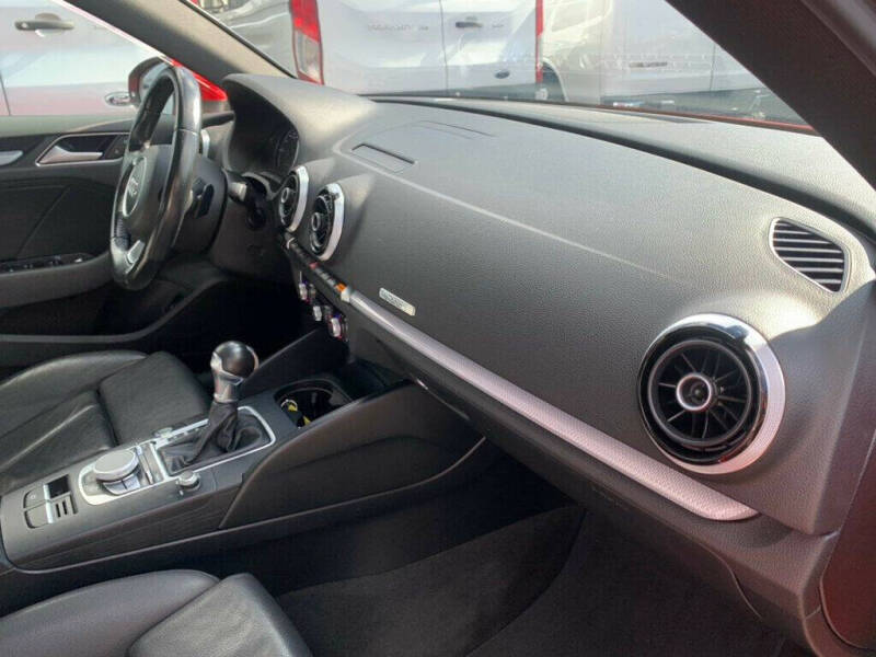 2016 Audi A3 Sportback e-tron 1.4T Premium Plus