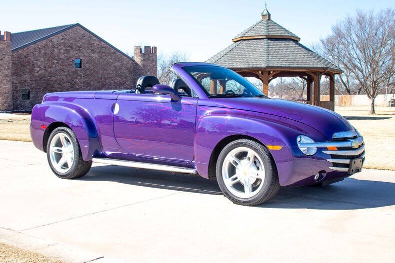 2004 Chevrolet SSR LS