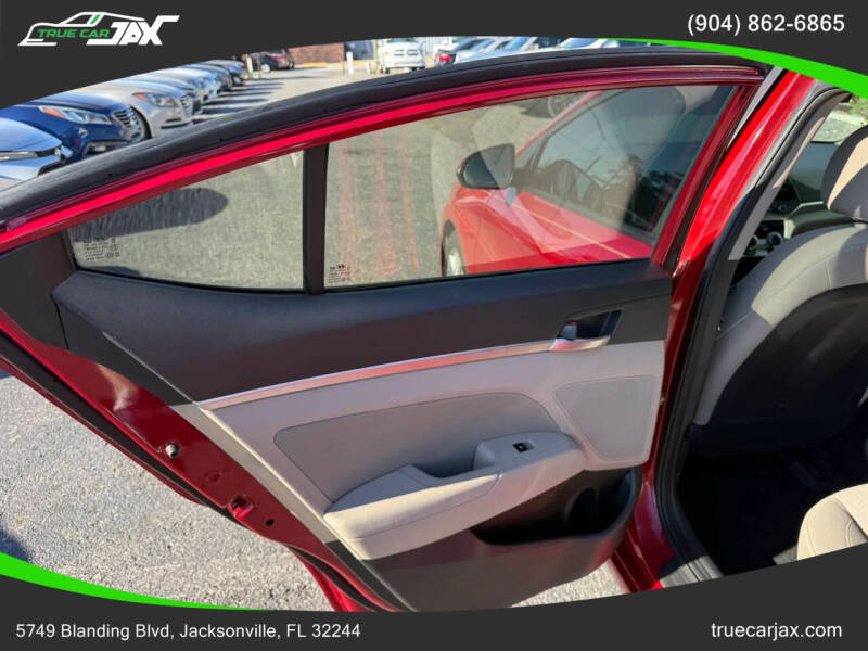 2019 Hyundai Elantra