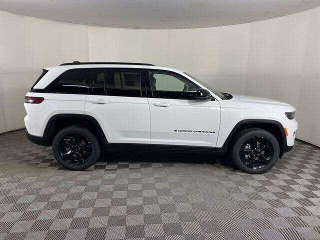 2025 Jeep Grand Cherokee Altitude X