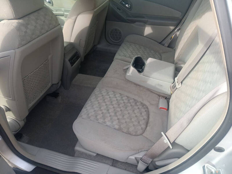 2005 Chevrolet Malibu Maxx LS