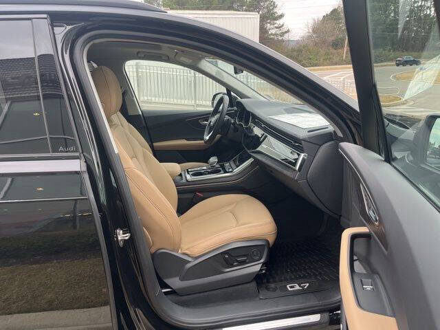 2025 Audi Q7 quattro Premium Plus 55 TFSI