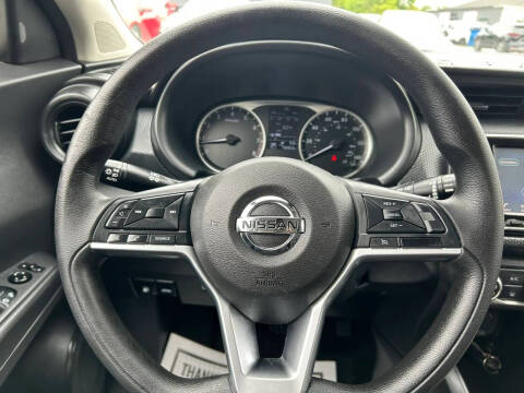 2021 Nissan Kicks S