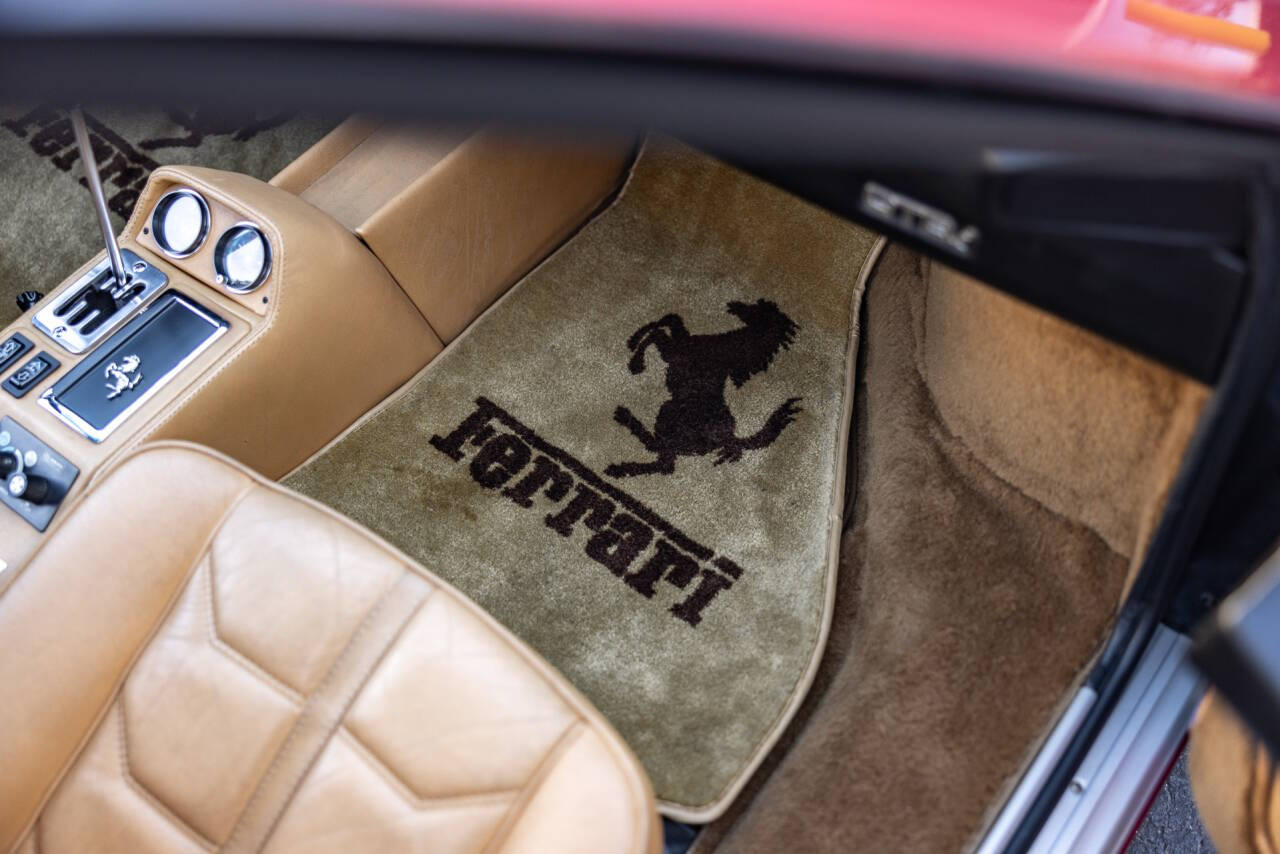 1983 Ferrari 308 28