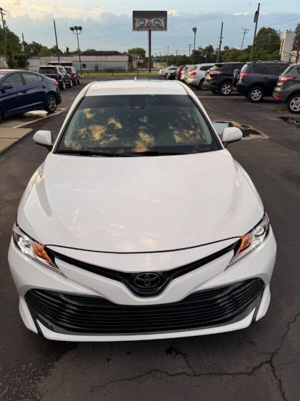 2019 Toyota Camry LE