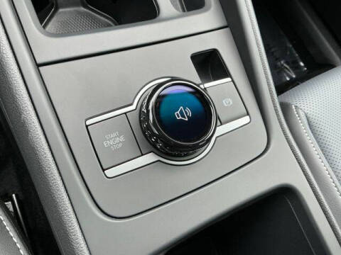 2025 Volkswagen Tiguan SE 4Motion