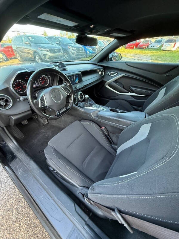 2017 Chevrolet Camaro LS