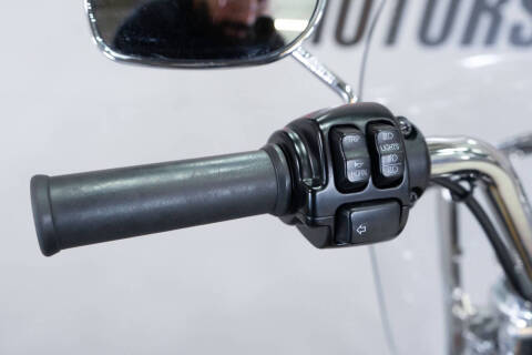 2014 Harley-Davidson Superlow