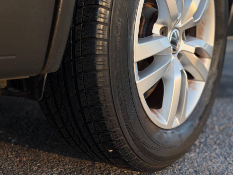 2012 Volkswagen Tiguan LE