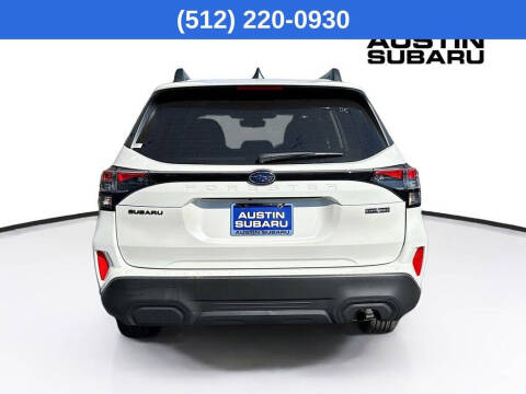 2025 Subaru Forester Premium Hybrid