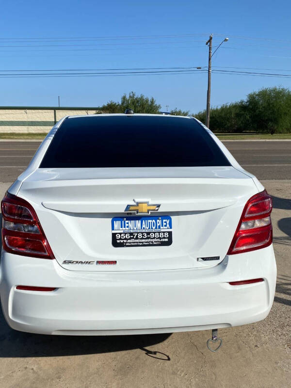 2017 Chevrolet Sonic Premier Auto