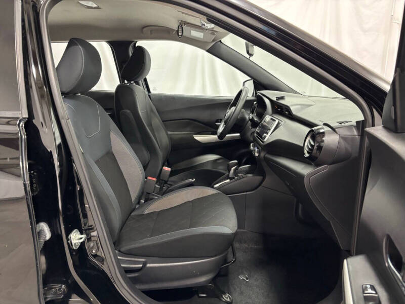 2019 Nissan Kicks SV