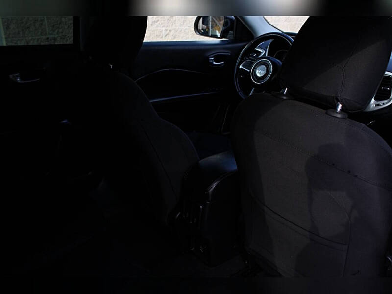 2017 Jeep Compass Sport