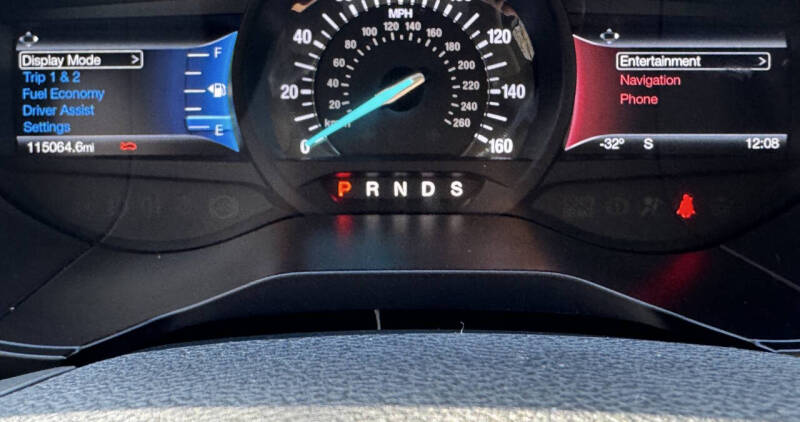 2017 Ford Edge Titanium