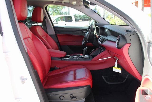 2021 Alfa Romeo Stelvio Sprint