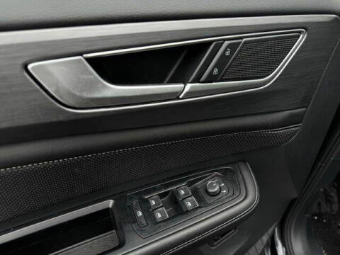 2025 Volkswagen Atlas Cross Sport SE 4Motion