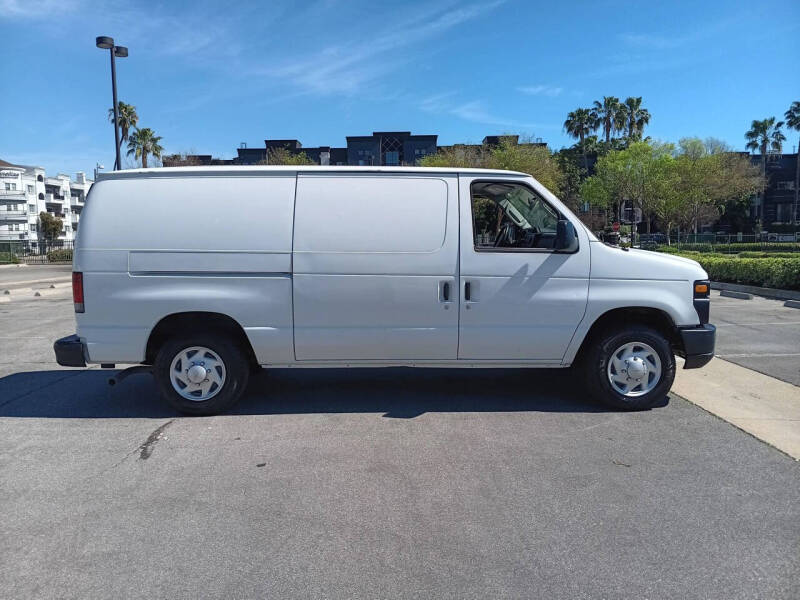 2013 Ford E-Series E-150