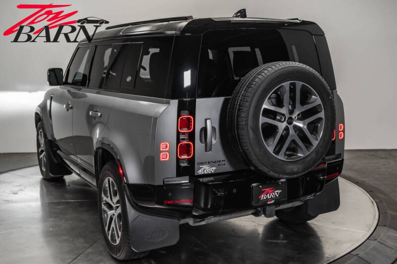 2023 Land Rover Defender 110 X-Dynamic SE