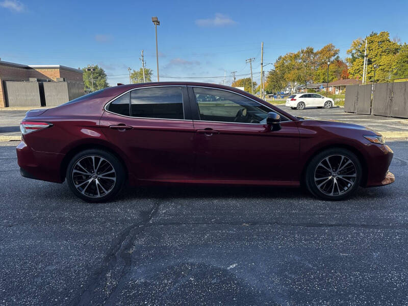 2019 Toyota Camry LE