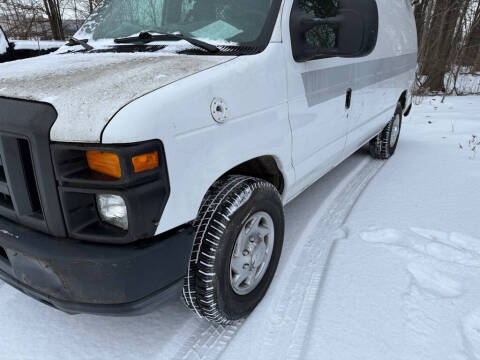 2010 Ford E-Series E-250