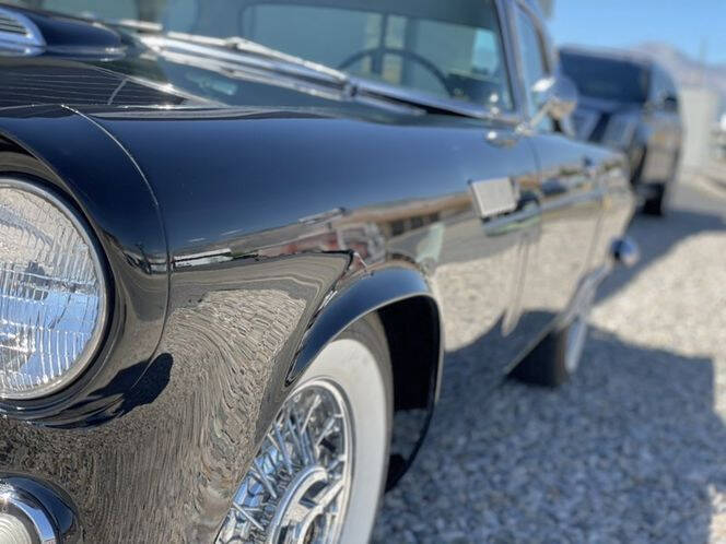 1956 Ford Thunderbird