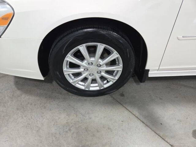 2011 Buick Lucerne CX