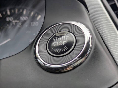 2022 Infiniti Q50 Luxe