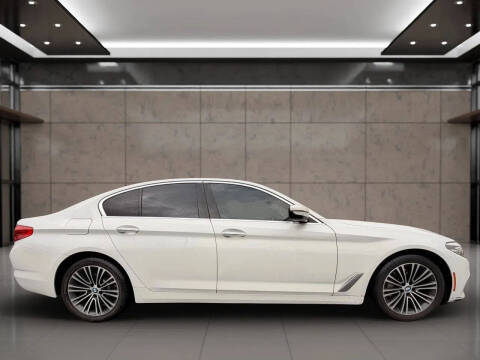 2017 BMW 5 Series 530i