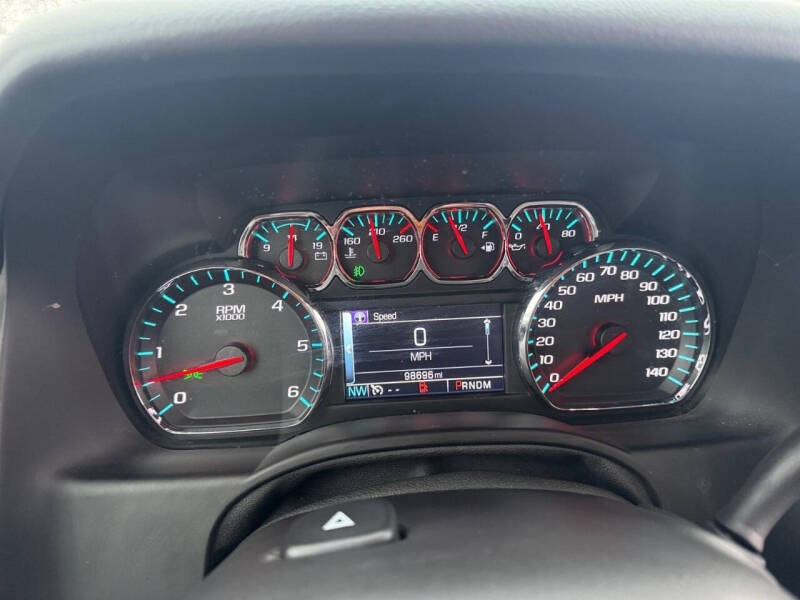 2016 Chevrolet Suburban LT