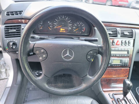 2001 Mercedes-Benz E-Class E 320 4MATIC