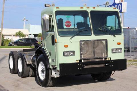 1997 Peterbilt 320 for sale at Truck and Van Outlet in Miami FL