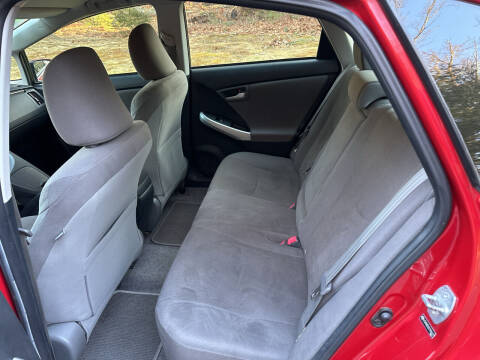 2012 Toyota Prius Two