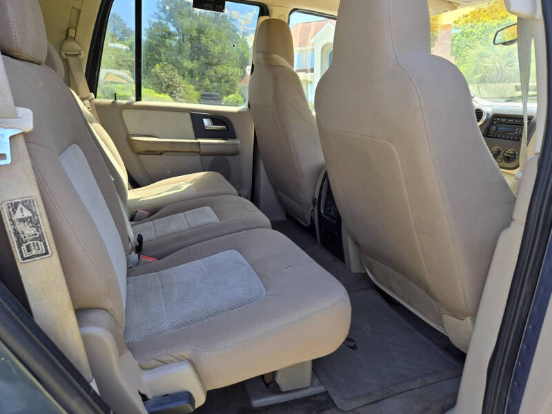 2003 Ford Expedition XLT