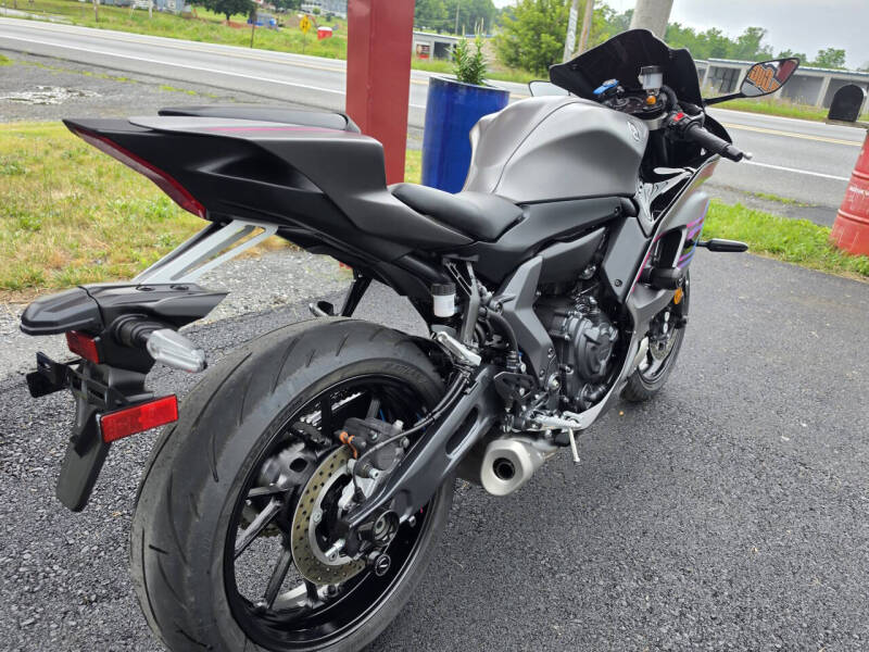 2024 Yamaha YZF R7