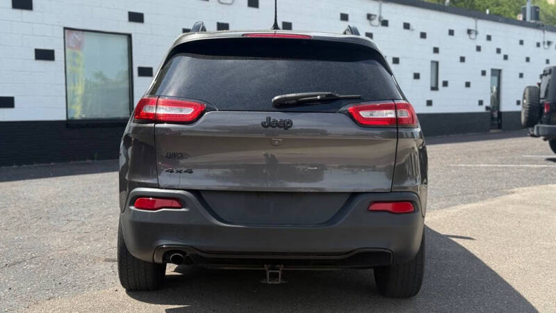 2018 Jeep Cherokee Latitude
