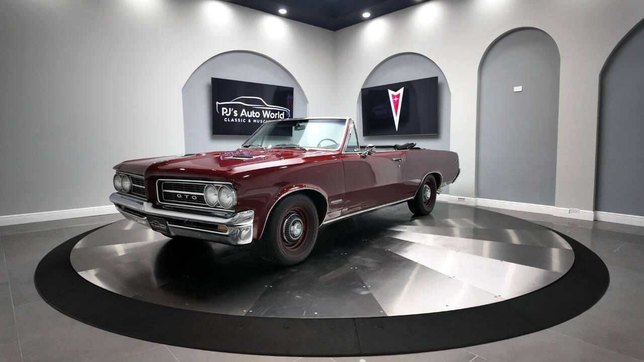 1964 Pontiac GTO 2