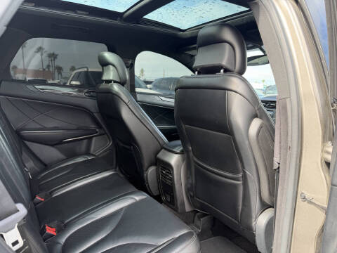 2017 Lincoln MKC Select