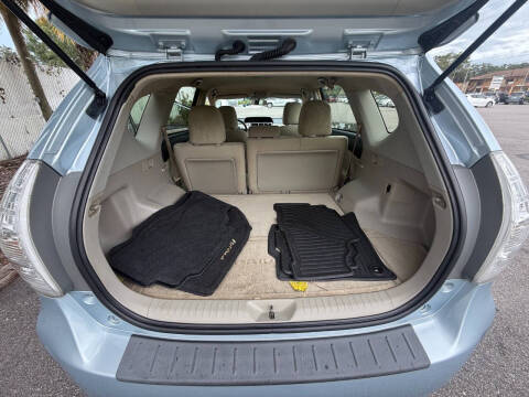 2012 Toyota Prius v Three