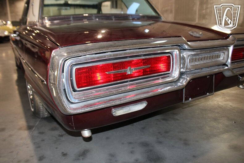 1964 Ford Thunderbird