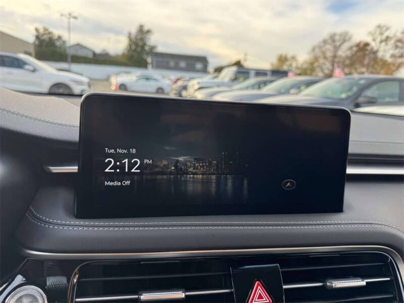 2026 Genesis G70 2.5T Standard