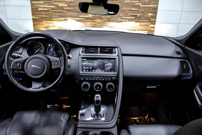 2020 Jaguar E-PACE P250