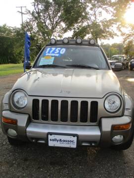 2004 Jeep Liberty for sale at Sally & Assoc. Auto Sales Inc. in Alliance OH