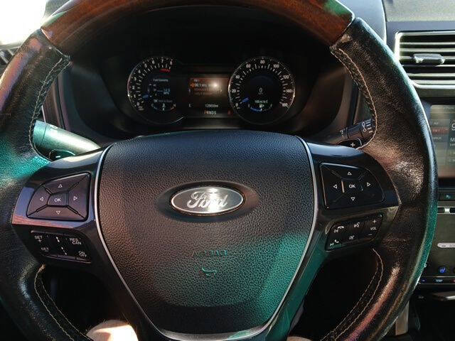 2016 Ford Explorer Platinum