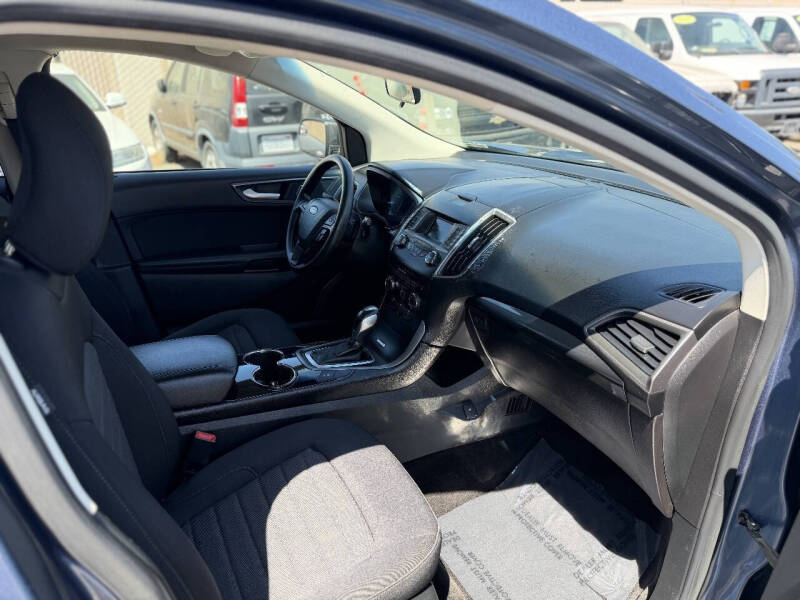2018 Ford Edge SE